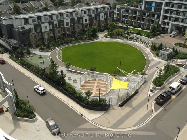 803 - 2520 Eglinton Ave W, Condo with 3 bedrooms, 2 bathrooms and null parking in Mississauga ON | Image 27