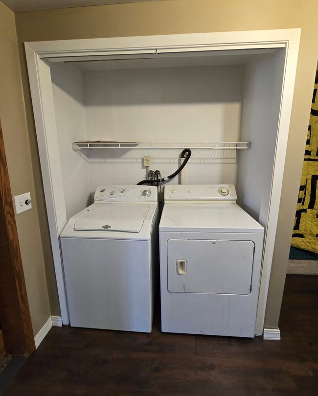 821 7 Th St Sw, House other with 2 bedrooms, 2 bathrooms and null parking in Pipestone MN | Image 20