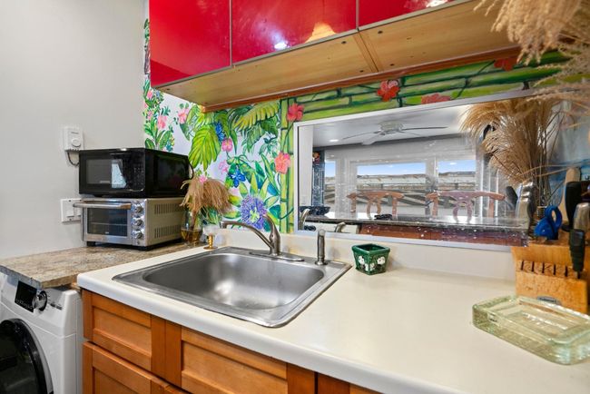 11 - 274 Dune Rd, Condo with 1 bedrooms, 1 bathrooms and null parking in Southampton NY | Image 12