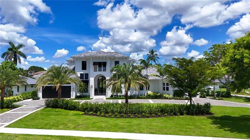4836 Crayton Rd, NAPLES, FL, 34103-2438 | Card Image