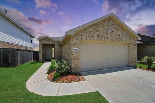 9206 Burnet Fields Dr, Baytown, TX, 77521-3599 | Card Image