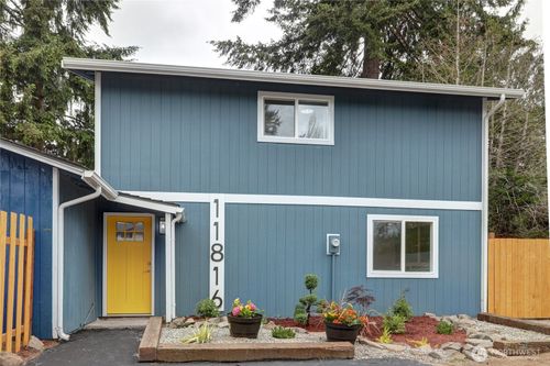 11816 Se 318th Pl, Auburn, WA, 98092-8638 | Card Image