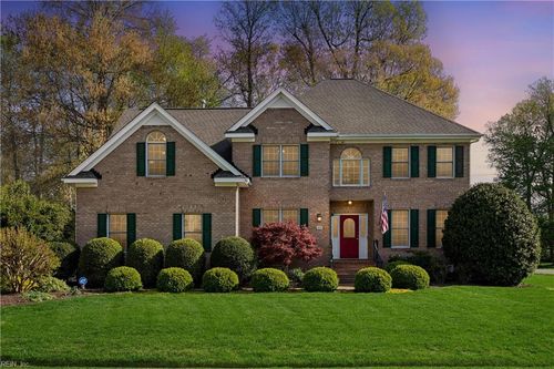 403 Meherrin Run, Yorktown, VA, 23693-2752 | Card Image