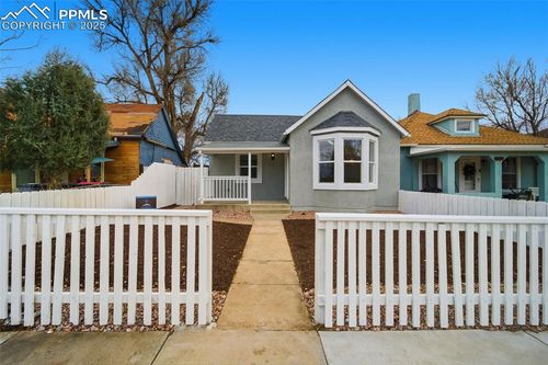 907 S Cascade Ave, Colorado Springs, CO, 80903-4201 | Card Image