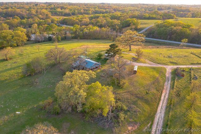 10548 S Highway 109 A, House other with 2 bedrooms, 1 bathrooms and null parking in Lane OK | Image 11