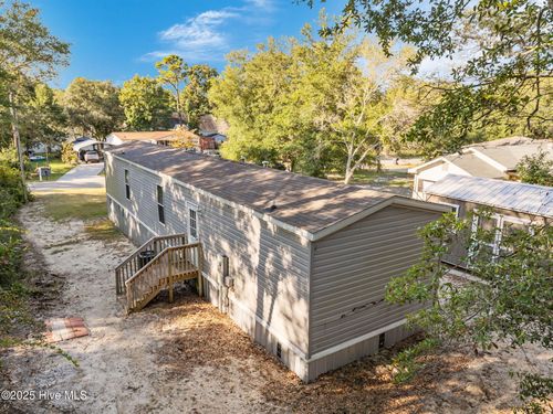 644 Harbor Dr Se, Bolivia, NC, 28422-7764 | Card Image