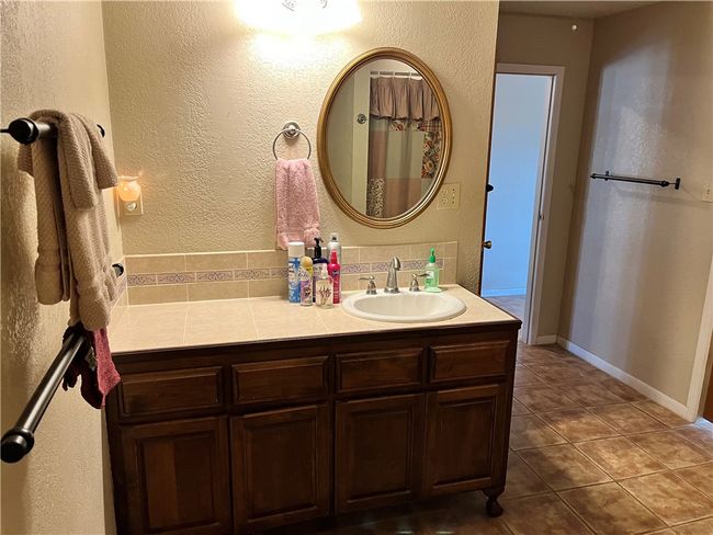 3150 N Highway 59, House other with 4 bedrooms, 2 bathrooms and null parking in Freer TX | Image 25