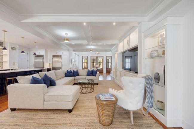 290 Seabreeze Blvd | Image 8