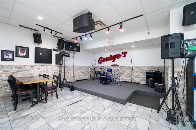 2858 Munster Rd, Home with 0 bedrooms, 0 bathrooms and null parking in Munster ON | Image 14