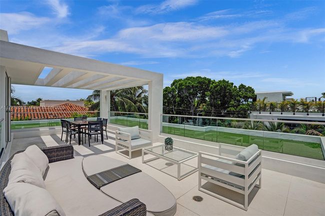 201 Buttonwood Dr, House other with 5 bedrooms, 7 bathrooms and null parking in Key Biscayne FL | Image 64