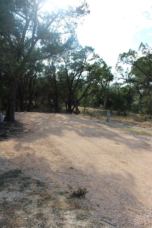 961 Buttercup Ln, Wimberley, TX, 78676-5441 | Card Image