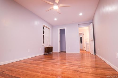 11546 220th St, Cambria Heights, NY, 11411-1129 | Card Image