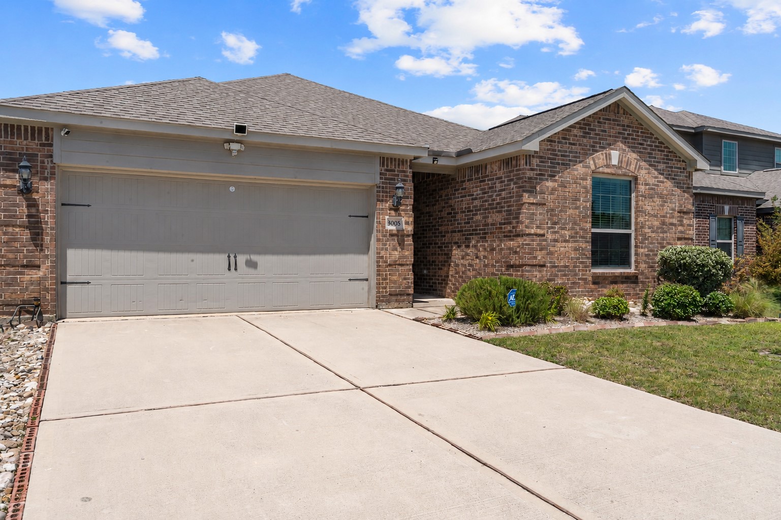 Residential in Anna 3