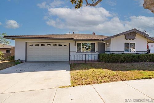 133 Cregar St, Oceanside, CA, 92054-3607 | Card Image