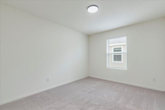 Upstairs game room/loft/second living area | Image 17