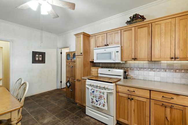 1111 W 8 Th St, House other with 3 bedrooms, 3 bathrooms and null parking in Cisco TX | Image 11