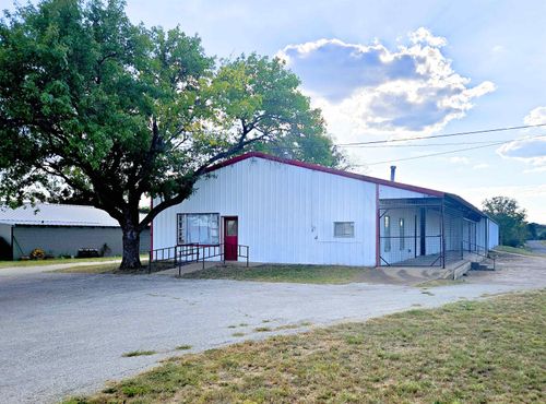 1209 Bessemer Ave, Llano, TX, 78643-1307 | Card Image