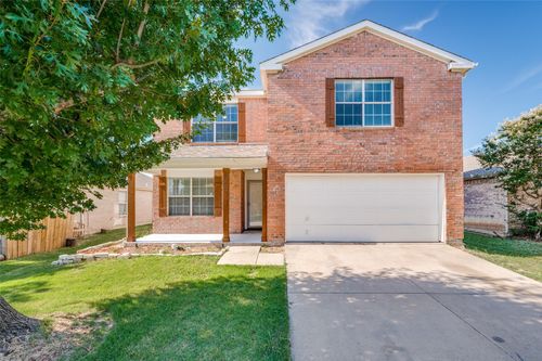 8904 Sagebrush Trl, Cross Roads, TX, 76227-3822 | Card Image