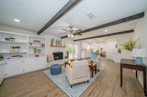 1213 Le Duke Blvd, Longview, TX, 75601-4122 | Card Image