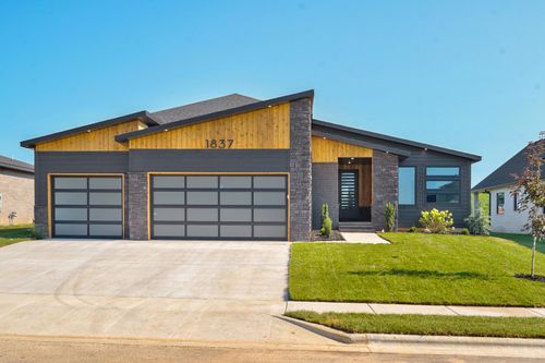 1837 E Skyline Ave, Ozark, MO, 65721-6921 | Card Image