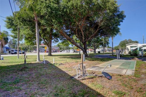 1-4677 66th Ln N, ST PETERSBURG, FL, 33709-2921 | Card Image