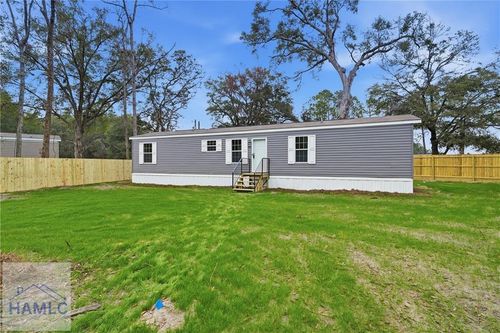 93 Thrasher Ln W, Jesup, GA, 31545-5741 | Card Image