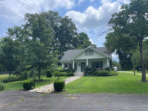 114 Sioux St, Andrews, NC, 28901-7002 | Card Image