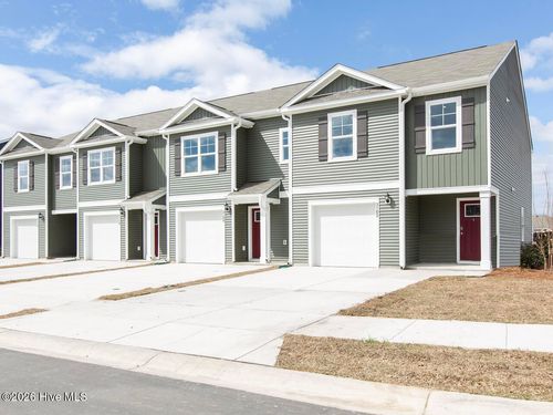 unit-353-4326 Majesty Dr, Castle Hayne, NC, 28429 | Card Image