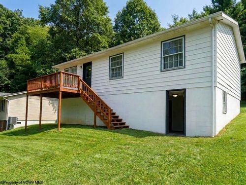 194 Aglin Run Road, Philippi, WV, 26416 | Card Image