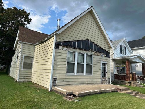 109 W Columbia Street, Evansville, IN, 47710-1753 | Card Image