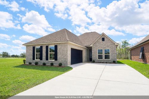 243 Owl Dr, Houma, LA, 70364-6303 | Card Image