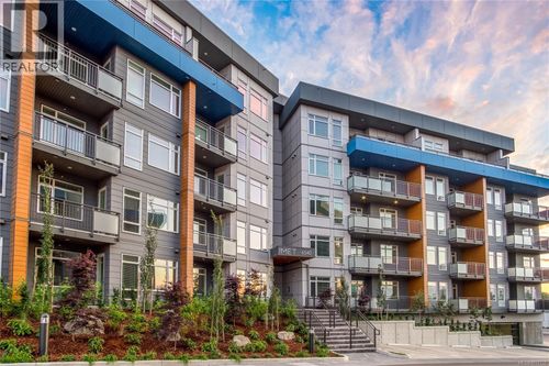 501-6540 Metral Dr, Nanaimo, BC, V9T0L8 | Card Image