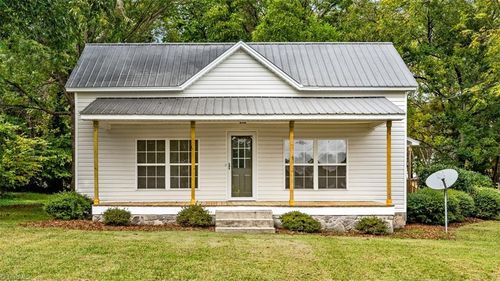 203 Church St, Randleman, NC, 27317-1811 | Card Image