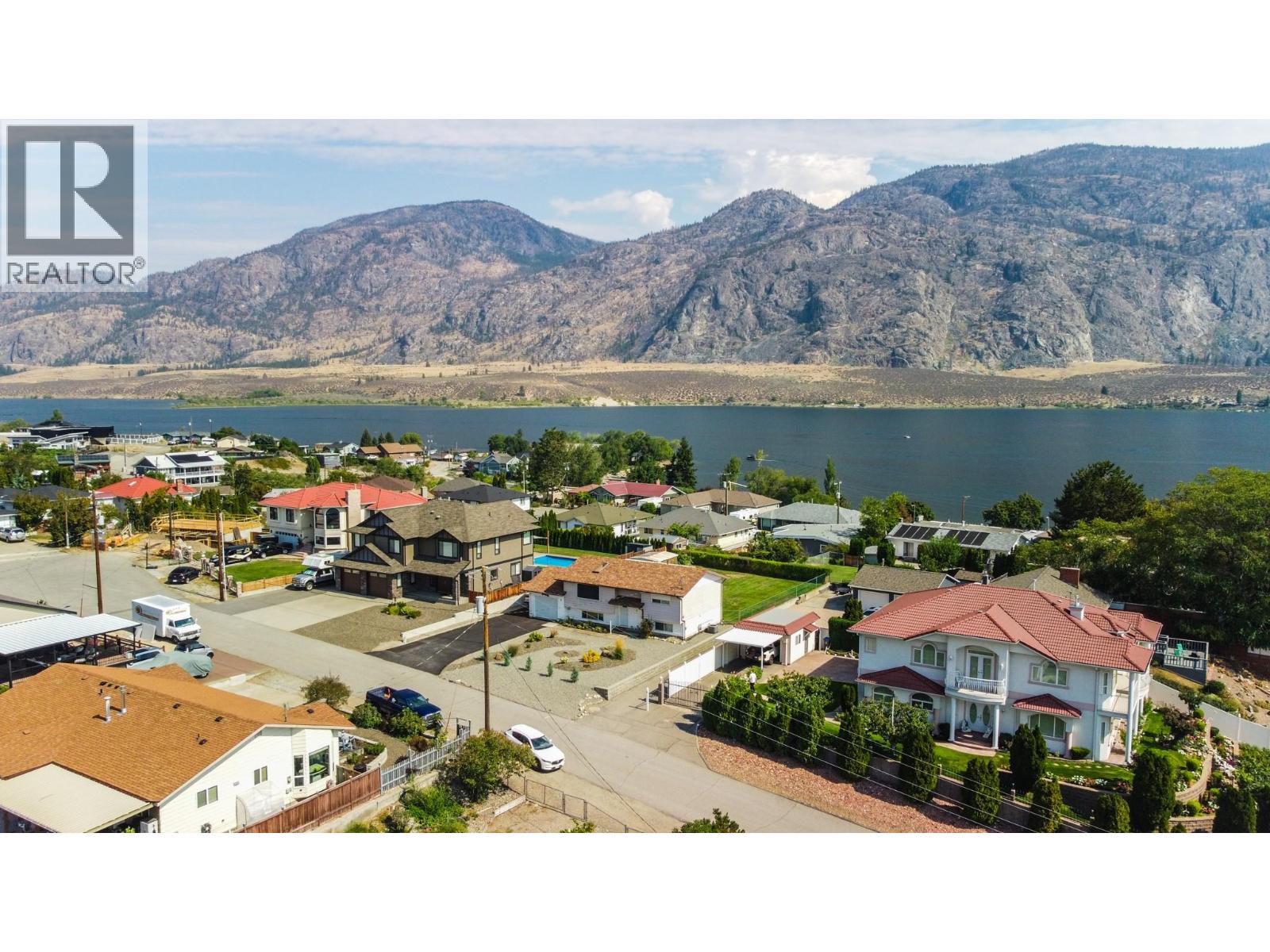 Residential in Osoyoos 3