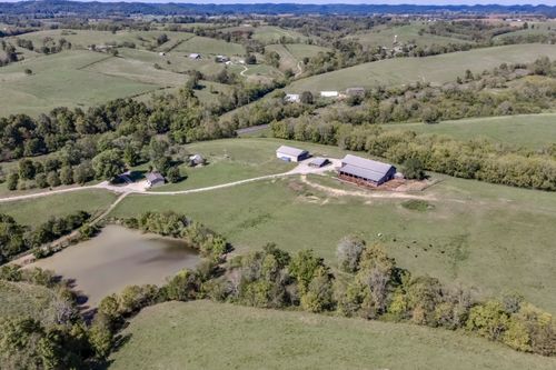 10900 Us Highway 127, Hustonville, KY, 40437-9528 | Card Image