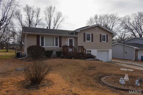 927 W Corbin St, Bethalto, IL, 62010-1124 | Card Image