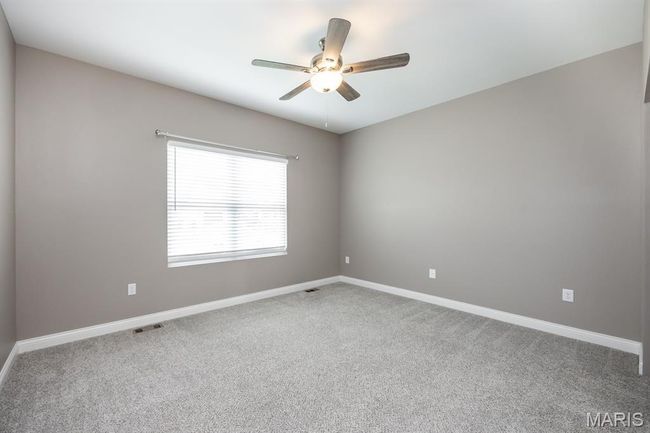 Ceiling fan and carpet | Image 19