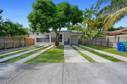 b-9312 Nw 3rd Ave, Miami Shores, FL, 33150-2223 | Card Image