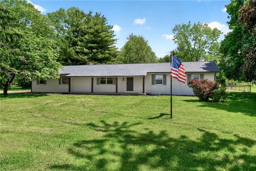 10738 Preble County Line Rd, Brookville, OH, 45309-7717 | Card Image
