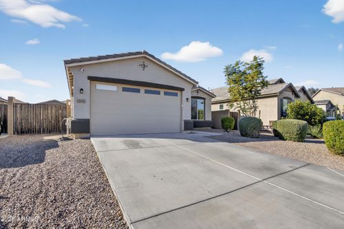 2173 W Garland Dr, San Tan Valley, AZ, 85144-1884 | Card Image