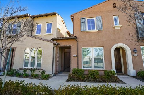 11253 Paseo Lomaso, Porter Ranch, CA, 91326-4320 | Card Image