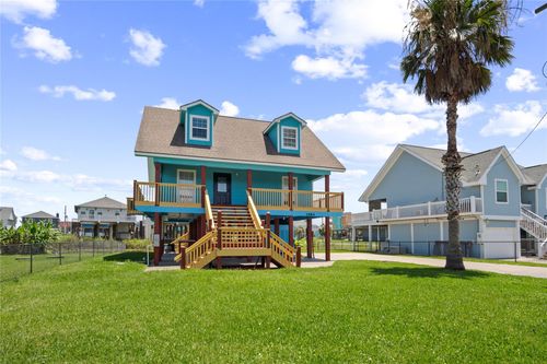 1984 Matt Dr, Crystal Beach, TX, 77650 | Card Image