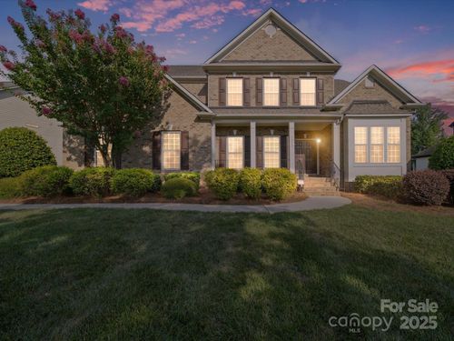 1317 Wynhurst Dr, Waxhaw, NC, 28173-7054 | Card Image
