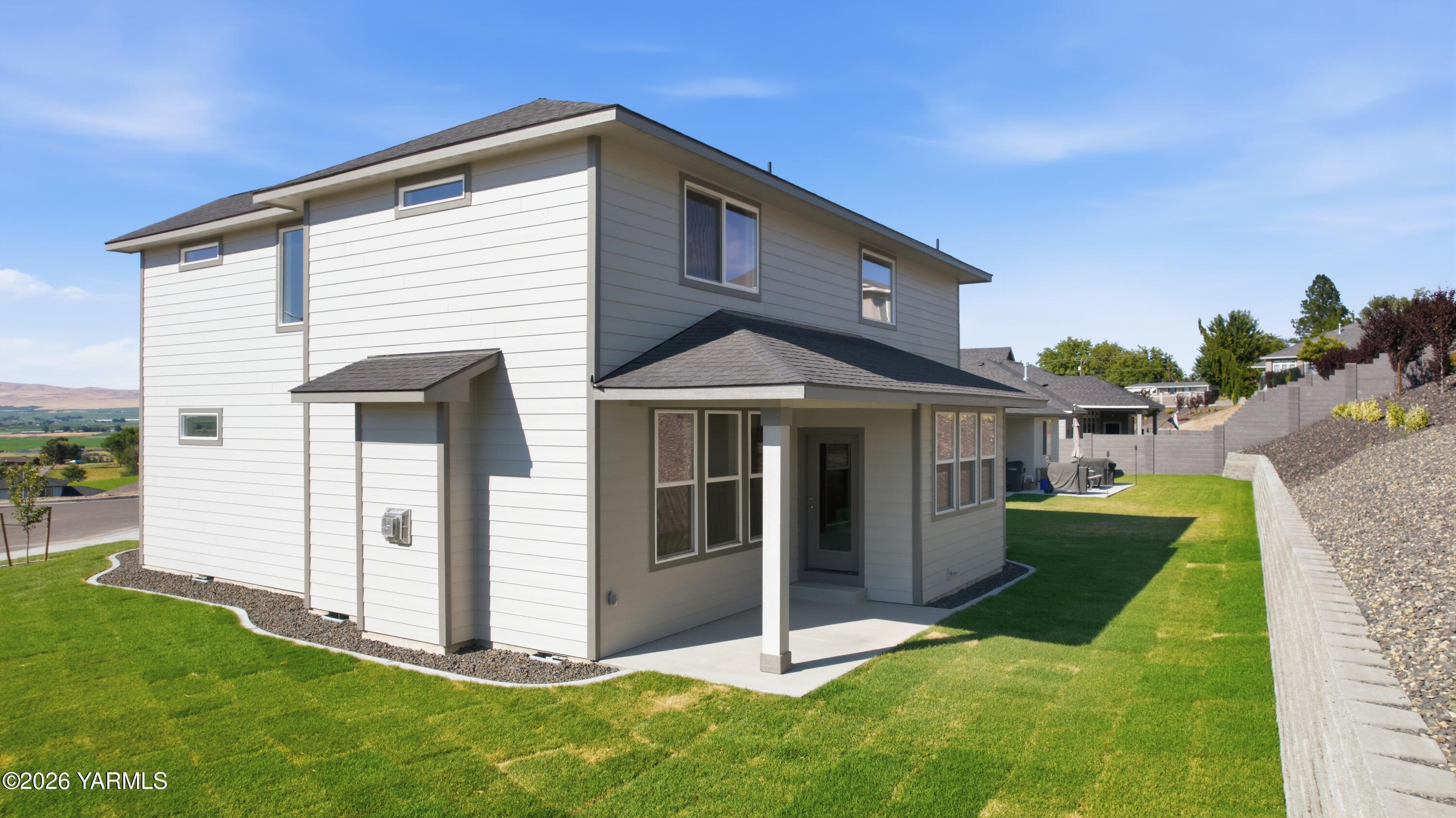 Residential in Sunnyside 5