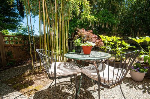 1375 Laburnum St, Vancouver, BC, V6J3W4 | Card Image