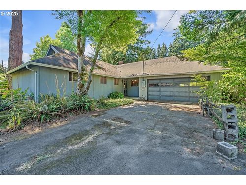 18855 Se River Rd, Milwaukie, OR, 97267-6720 | Card Image