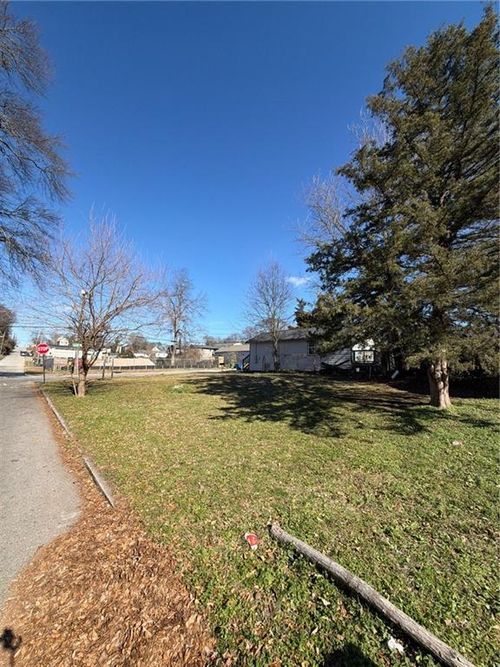 854 North Avenue Nw, atlanta, GA, 30318 | Card Image