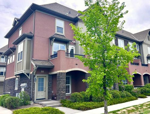 452 Quarry Way Se, Calgary, AB, T2C5N4 | Card Image