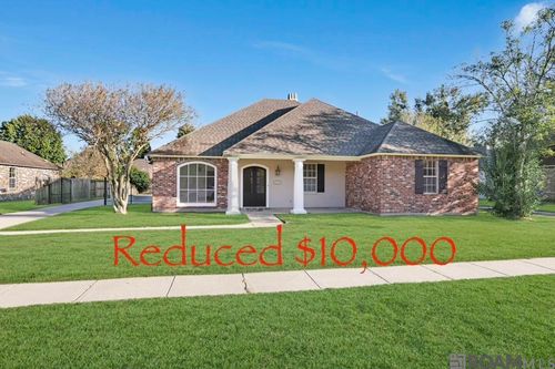 3162 Riverway Dr, Baton Rouge, LA, 70820-4351 | Card Image