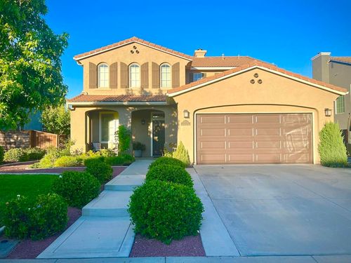 37710 Sprucewood Ln, Murrieta, CA, 92563-4797 | Card Image